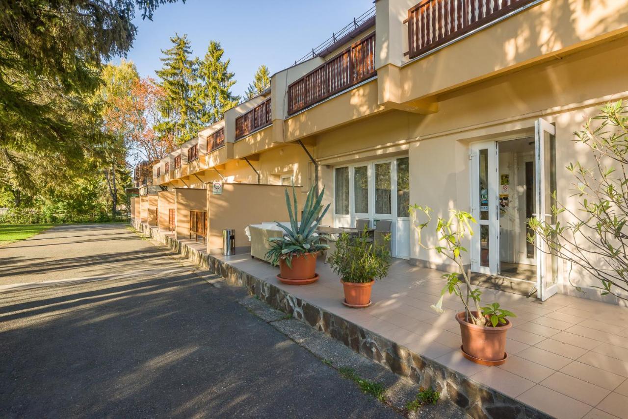Lipicai Hotel Es Etterem Szilvásvárad 외부 사진