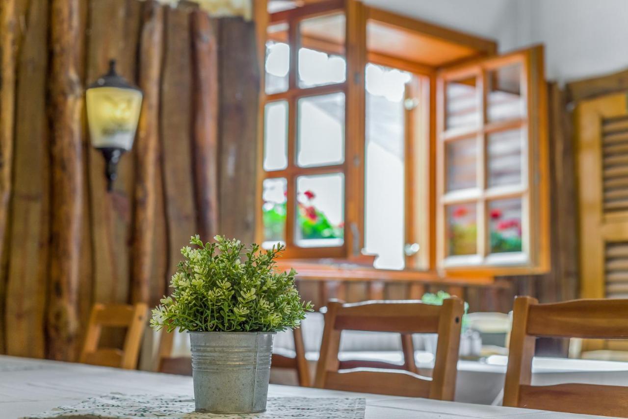 Lipicai Hotel Es Etterem Szilvásvárad 외부 사진