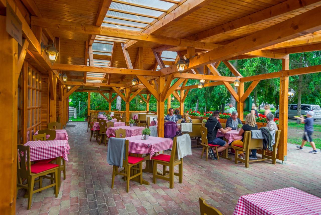 Lipicai Hotel Es Etterem Szilvásvárad 외부 사진